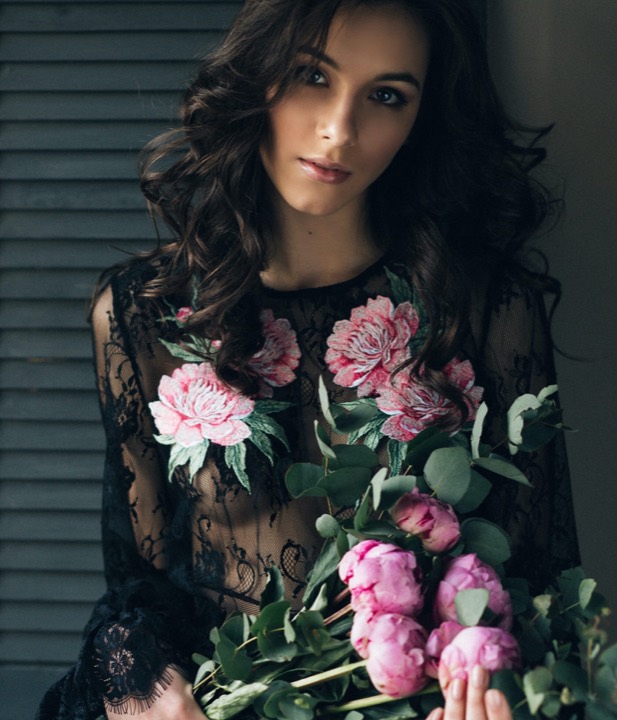 Кейс ADLIN PROM: BRIVIDO